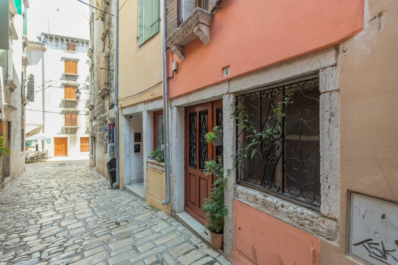 Yellow Flower Apartment Rovinj